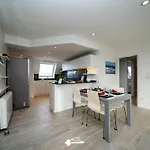 Apartment Ace - Loue - - Dichtbij En *