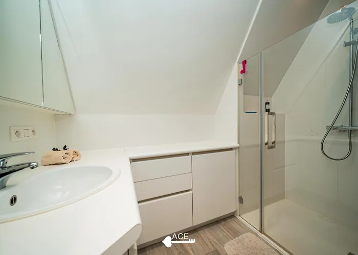 Apartment Ace - Loue - - Dichtbij En